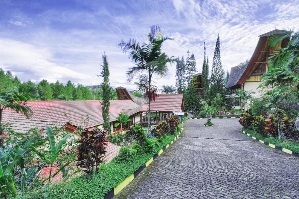 Hotel Sahid Toraja Makale Exteriér fotografie