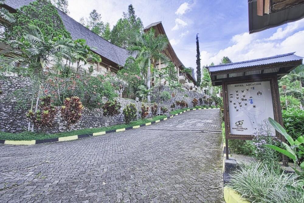 Hotel Sahid Toraja Makale Exteriér fotografie